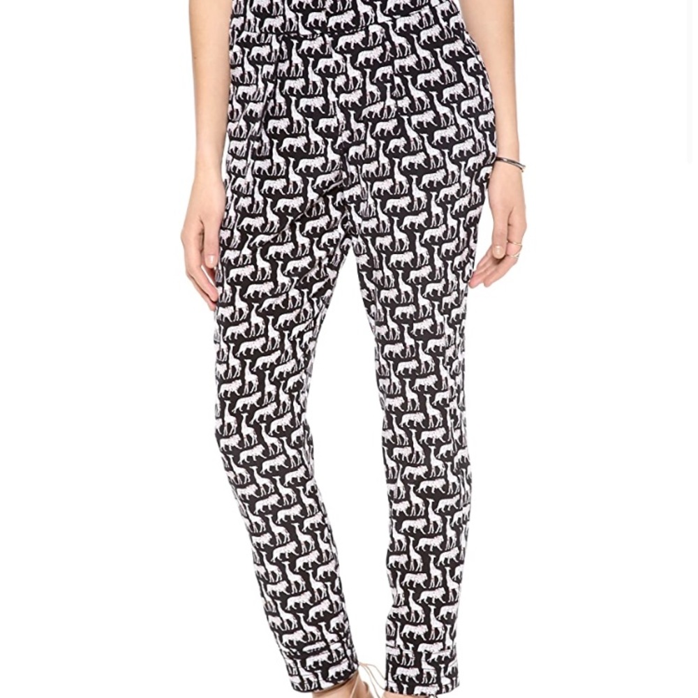 Diane Von Furstenberg 100% Silk Animal Print Pant